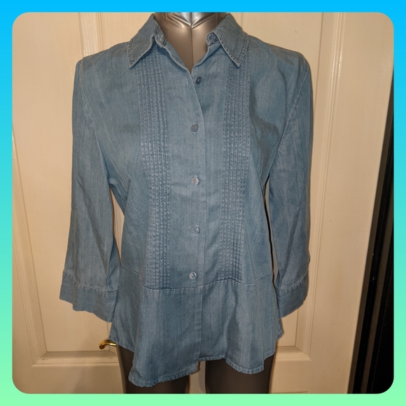5/$25 colored denim top button-up soft and comfortable unworn size 8 - Picture 1 of 7